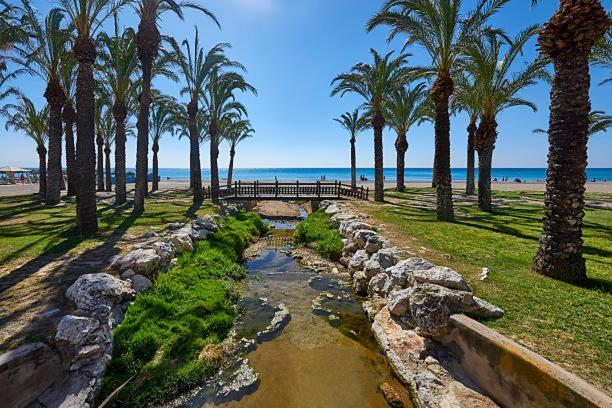 Apartamento Carole Playa Bajondillo Torremolinos Beach - Playa A 30 Segundos - Wifi - Parking - Terraza Appartement Buitenkant foto
