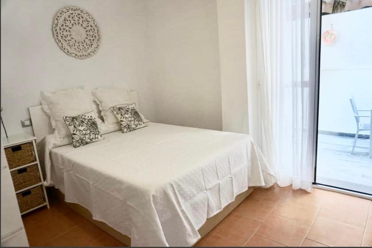 Apartamento Carole Playa Bajondillo Torremolinos Beach - Playa A 30 Segundos - Wifi - Parking - Terraza Appartement Buitenkant foto