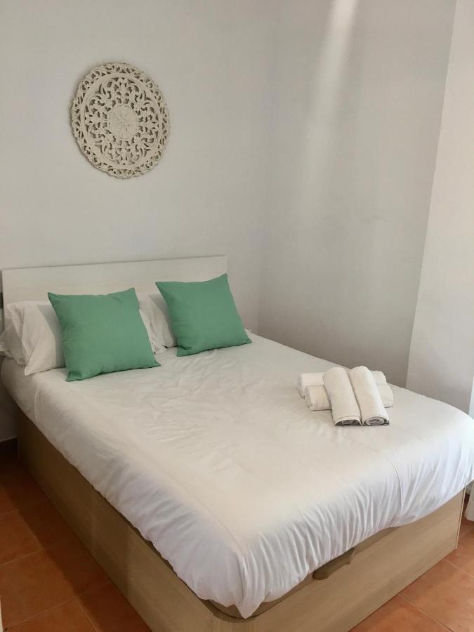 Apartamento Carole Playa Bajondillo Torremolinos Beach - Playa A 30 Segundos - Wifi - Parking - Terraza Appartement Buitenkant foto